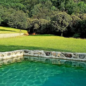 https://racorural-a-6km-de-sadernes-hasta-25-personas-con-balsa.topcostabravahotels.com